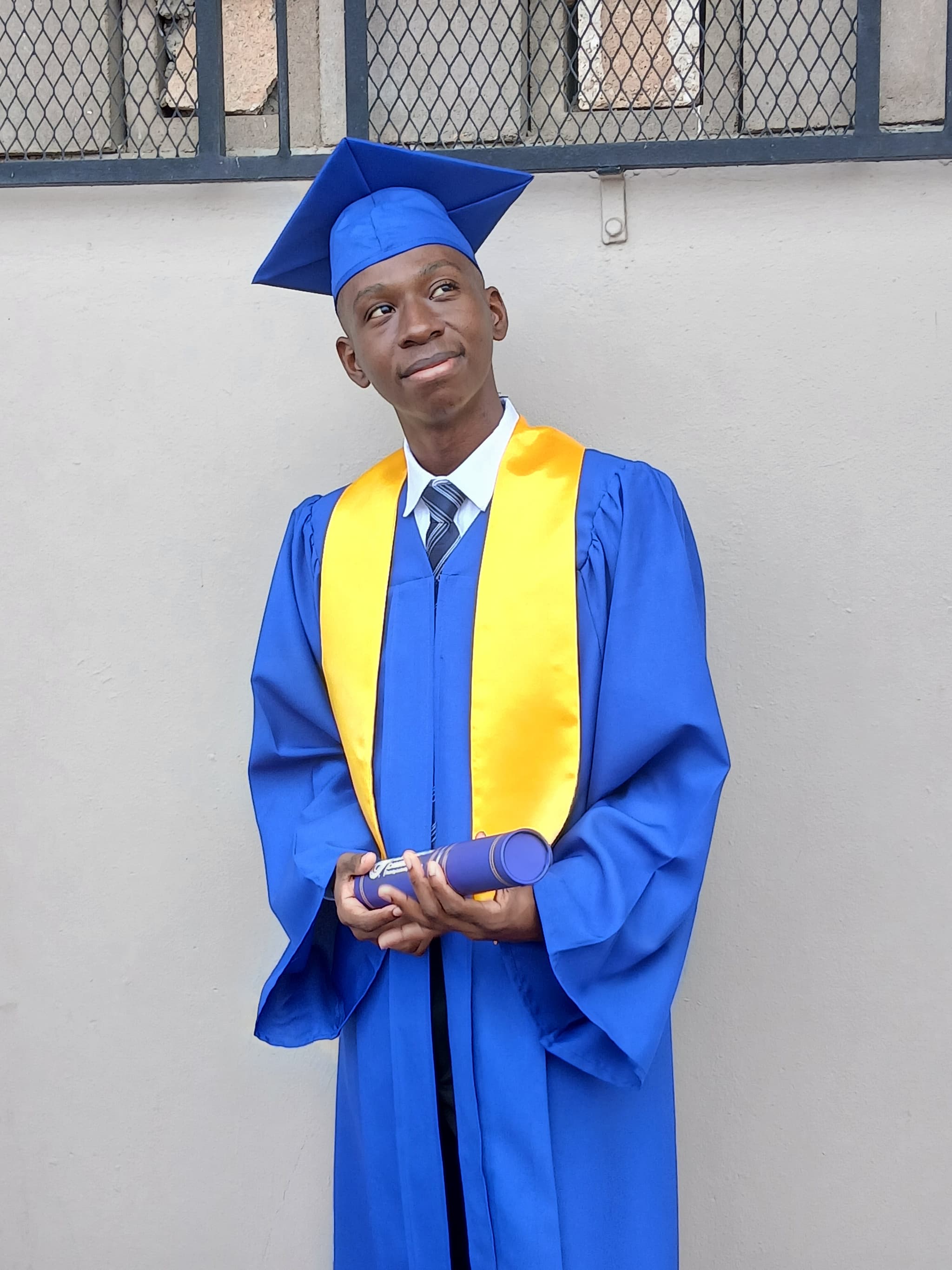 Zamar Graduation Picture 3